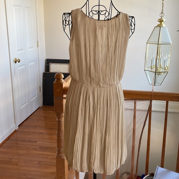 Theory Pleated Silk Dress - Picture 5 of 8